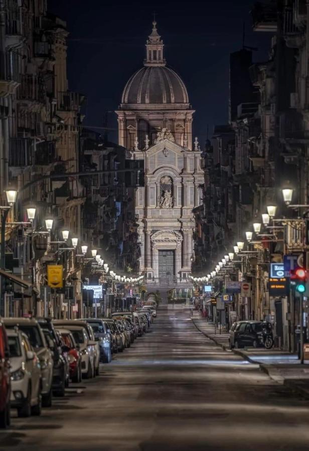 Вилла Mini House Catania Historic Center Экстерьер фото